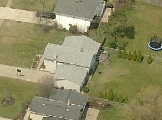 355 Bruce Dr, Brunswick, OH 44212-1709