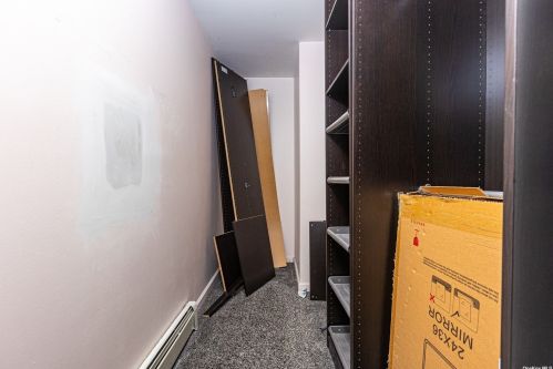 340 45th St, Copiague NY  11726-1017 exterior