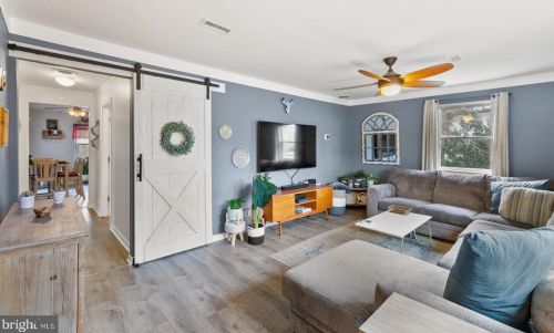 514 Oak Ave, West Deptford, NJ 08096