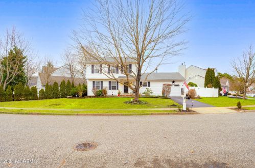 444 Vista Ct, Bricktown NJ  08724-5313 exterior