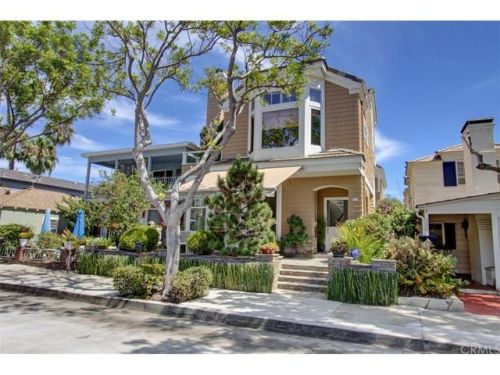 122 Pearl Ave, Newport Beach, CA 92662-1021