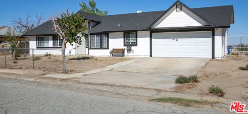 16721 Mossdale Ave, Lancaster, CA 93535-7135