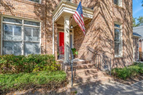 1328 Southlake Dr, Mount Pleasant SC  29464-7441 exterior