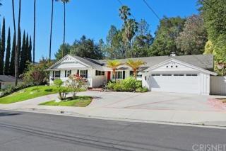 4253 Mooncrest Pl, Van Nuys, CA 91436-3514