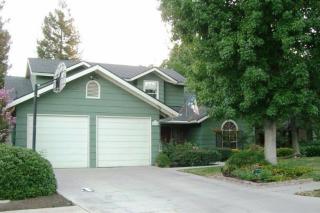 1178 Quincy Ave, Fresno, CA 93720-2207