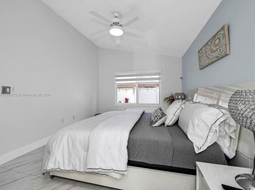 16355 23 St, Hollywood FL  33027-4406 exterior