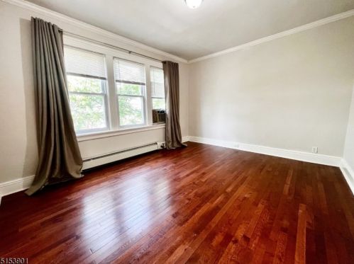 59 Centre St, Nutley NJ  07110-3726 exterior