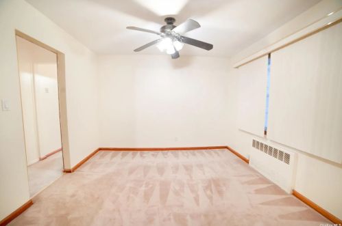 80-43 Langdale St, New Hyde Park NY  11040-1506 exterior