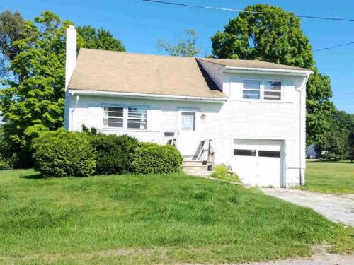 5 Dyer St, Goshen, VT 05733-1109
