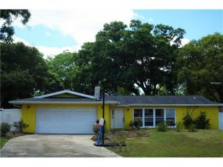 1021 Orangeview Dr, Largo, FL 33778-1249