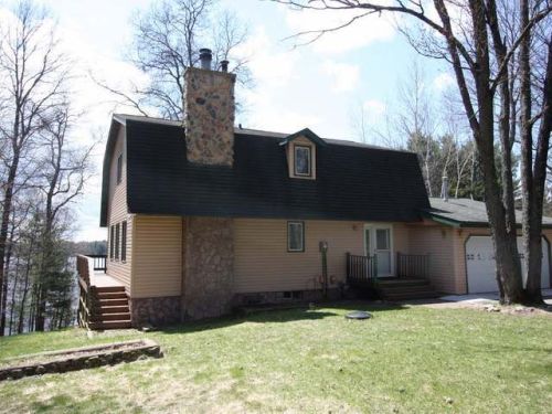 5621 Riverview Dr, Woodboro, WI 54501-9304