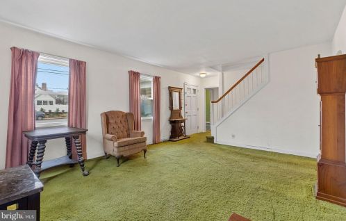 1224 Newport Pike, Wilmington DE  19804-1941 exterior