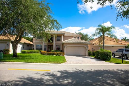 4345 Mistlethrush Ln, Naples, FL 34119-8944