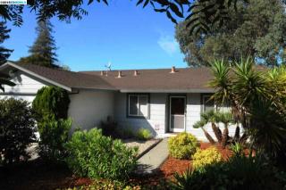2668 Appaloosa Trl, Pinole, CA 94564-1114