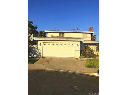 1453 Abila St, Long Beach, CA 90745-2407