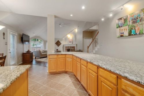 3516 Marquette Dr, Denton TX  76210-8735 exterior