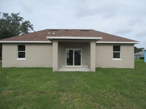 1916 19th Ave, Vero Beach, FL 32960-3540