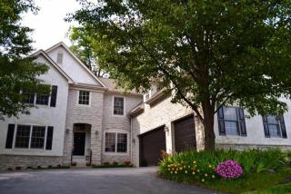 5648 Saint George Ave, Westerville, OH 43082-9274