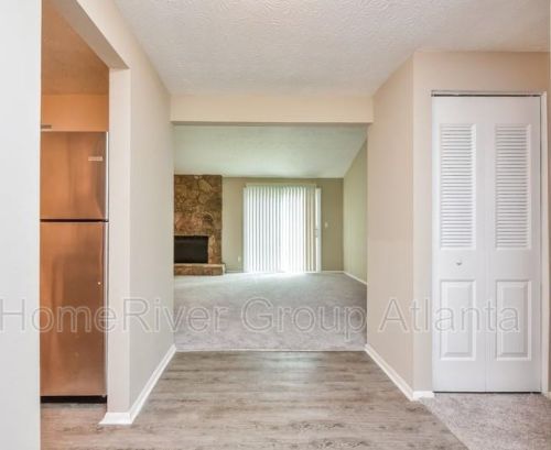 5181 Martins Crossing Rd, Stone Mountain GA  30088-2024 exterior