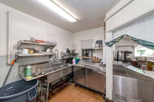 419 Commonwealth Ave, Fullerton CA 92832-2054 exterior