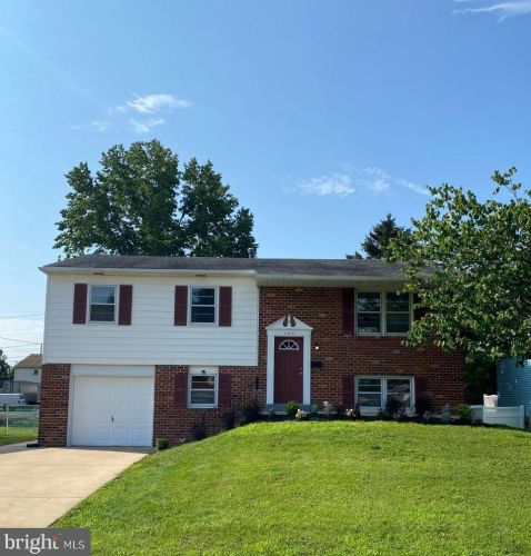 304 Corval Pl, Wilmington, DE 19804-1121