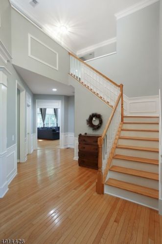 15 Revere Dr, Bedminster, NJ 07921-1825