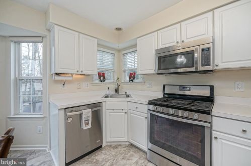 12 High Wood Ave, Erial NJ 08081-5287 exterior