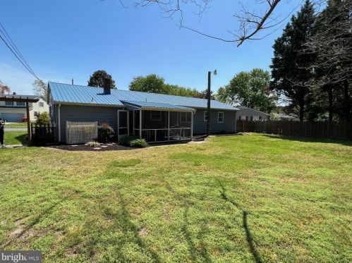 210 Arbutus Ave, Seaford DE  19973-1314 exterior