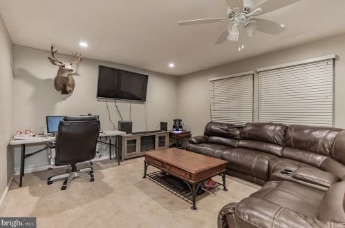 602 Hunter Blvd, Browns Mills NJ  08015-1922 exterior