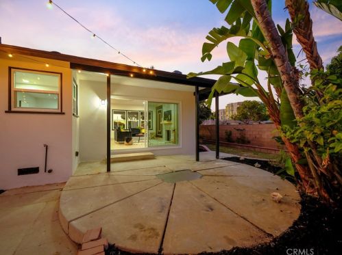 12912 Gramercy Pl, Gardena CA  90249-1808 exterior