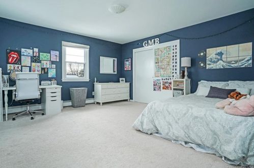 42 Avondale Rd, White Plains NY  10605-4641 exterior