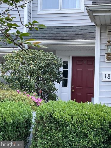 181 Orchard Ave, Kennett Sq, PA 19348-1847