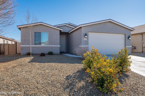 1367 Bainbridge Ln, Chino Valley, AZ 86323-5877