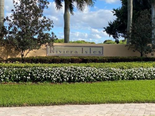 5014 155th Ave, Hollywood, FL 33027-5633