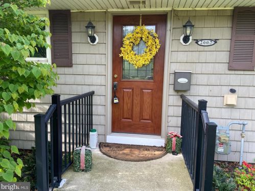 2007 Olden Ave, Trenton, NJ 08610-1807