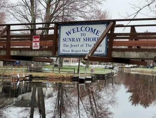 50 Nancy Dr, Belmont NH  03220-3436 exterior