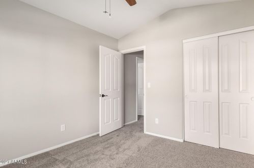 1925 Behrend Dr, Phoenix AZ  85024-1242 exterior