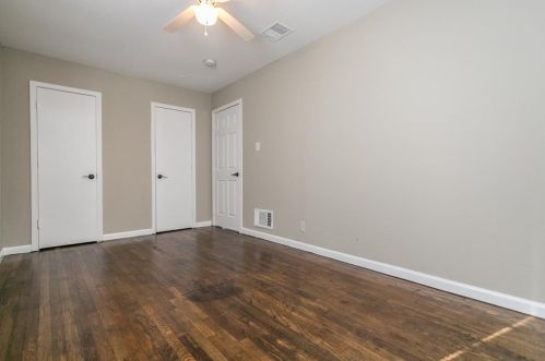 1104 Sharondale St, Fort Worth TX 76115-4241 exterior