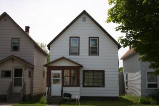 421 7th Ave, Lac Du Flambeau Reservation, WI 54806-1909