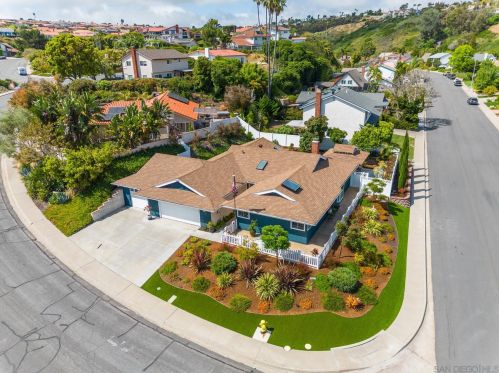 5311 Westknoll Dr, San Diego, CA 92109-1338