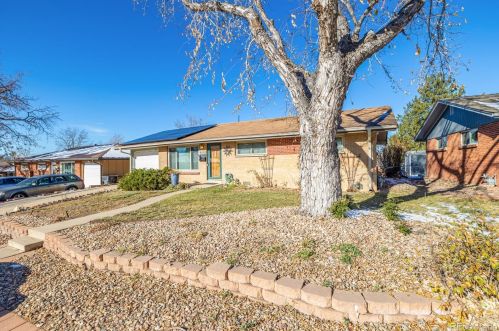 8221 Auburn Ln, Westminster, CO 80031-3945