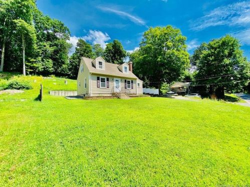 168 Steinmann Ave, Waterbury CT  06762-2631 exterior