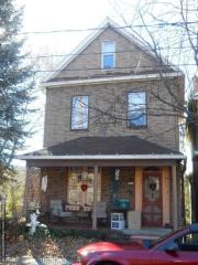 1812 Roselynn St, Scranton, PA 18510-2541