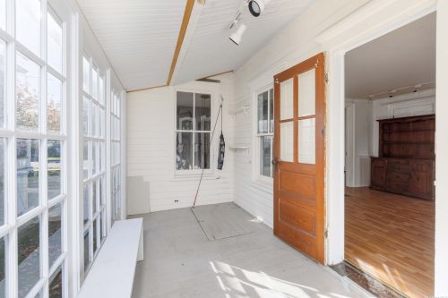 518 1 St, Greenport NY  11944-1601 exterior