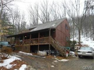 1514 Edge Hill Rd, Brodheadsville, PA 18322-7716