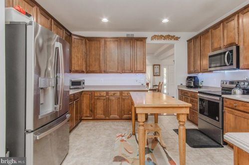 397 Prospect Hill Blvd, Charles Town WV  25414-5437 exterior