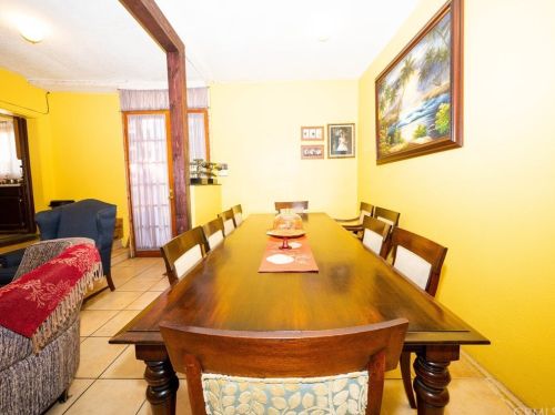 2309 Wilmington Ave, Compton CA 90220-5449 exterior