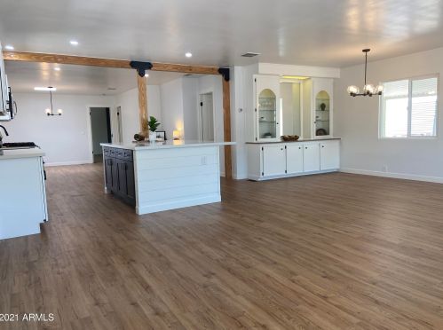 8954 Michigan Ave, Chandler AZ  85248-6446 exterior