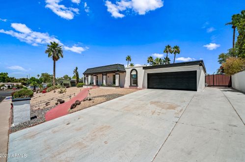 13229 8th Ave, Phoenix AZ  85029-1808 exterior