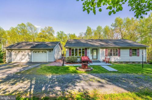 5311 Merry Oaks Rd, The Plains, VA 20198-9722